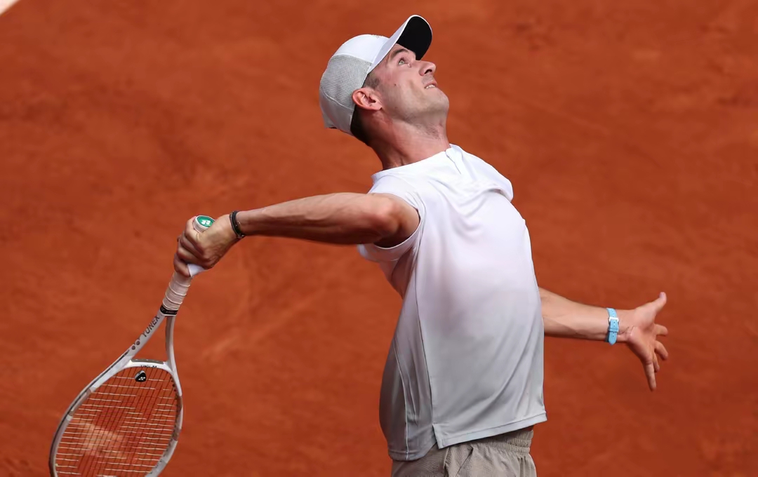 ATP总决赛险胜法网，蒂姆带队取胜