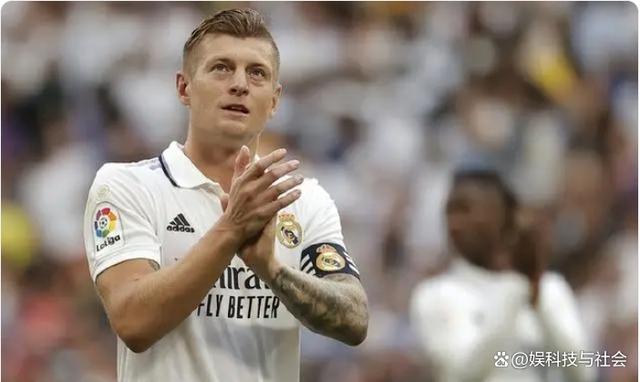 开云体育直播-球员技艺高超秀才，赞叹传奇继续书写