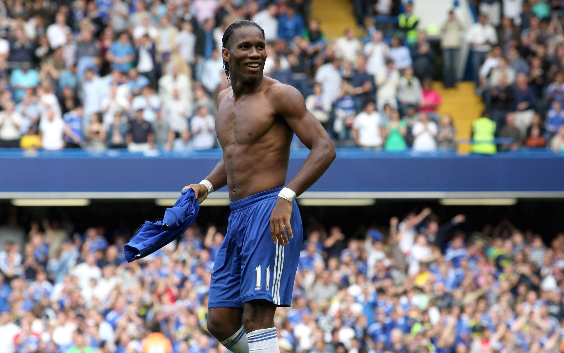 北欧风暴与东方利剑，丹麦险胜背后的战术博弈与李梓嘉的统治力宣言