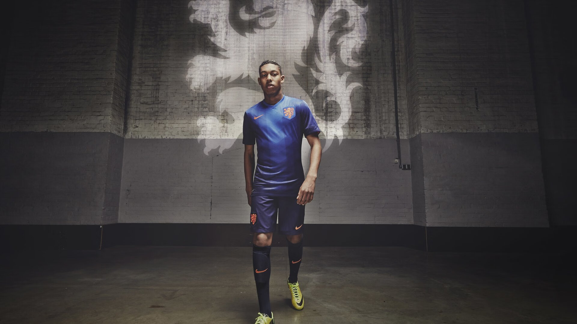 孤星耀夜空，那个奥运周期关键战之夜，托尼用个人能力书写唯一答案